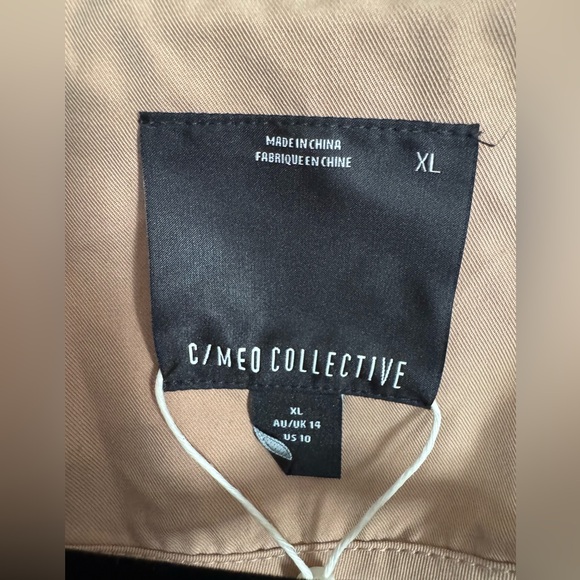 NWT- Revolve C/MEO Collective Elsewhere Trench. Black & Tan. Sz XL - Picture 4 of 5